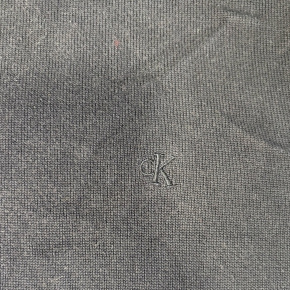 Calvin Klein Men Blue Knit Crewneck Sweater - Picture 6 of 11